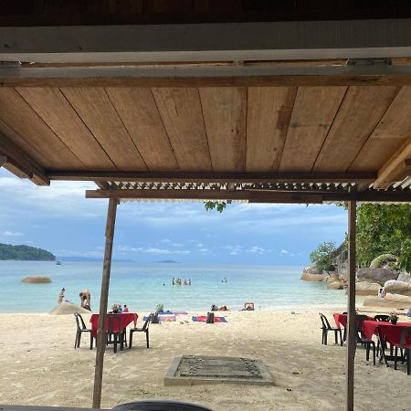 Empire Hotels & Resorts Kampong Pasir Hantu エクステリア 写真