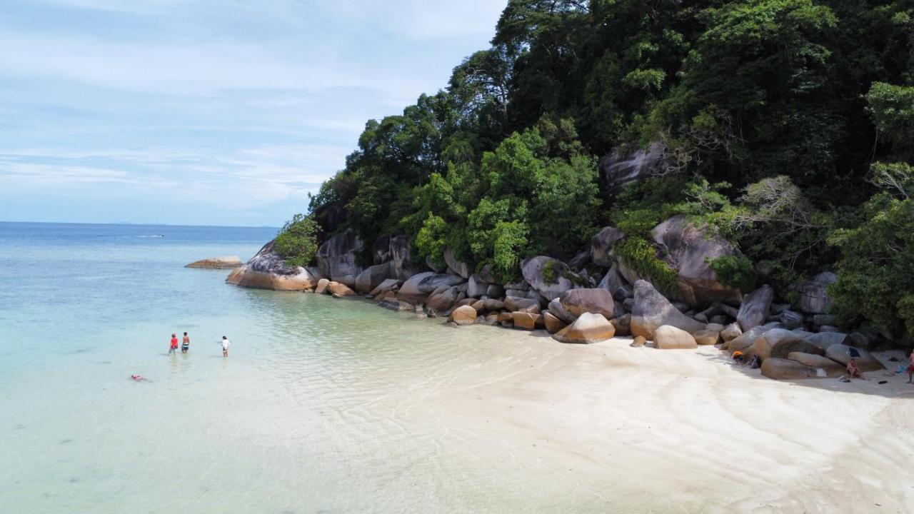 Empire Hotels & Resorts Kampong Pasir Hantu エクステリア 写真